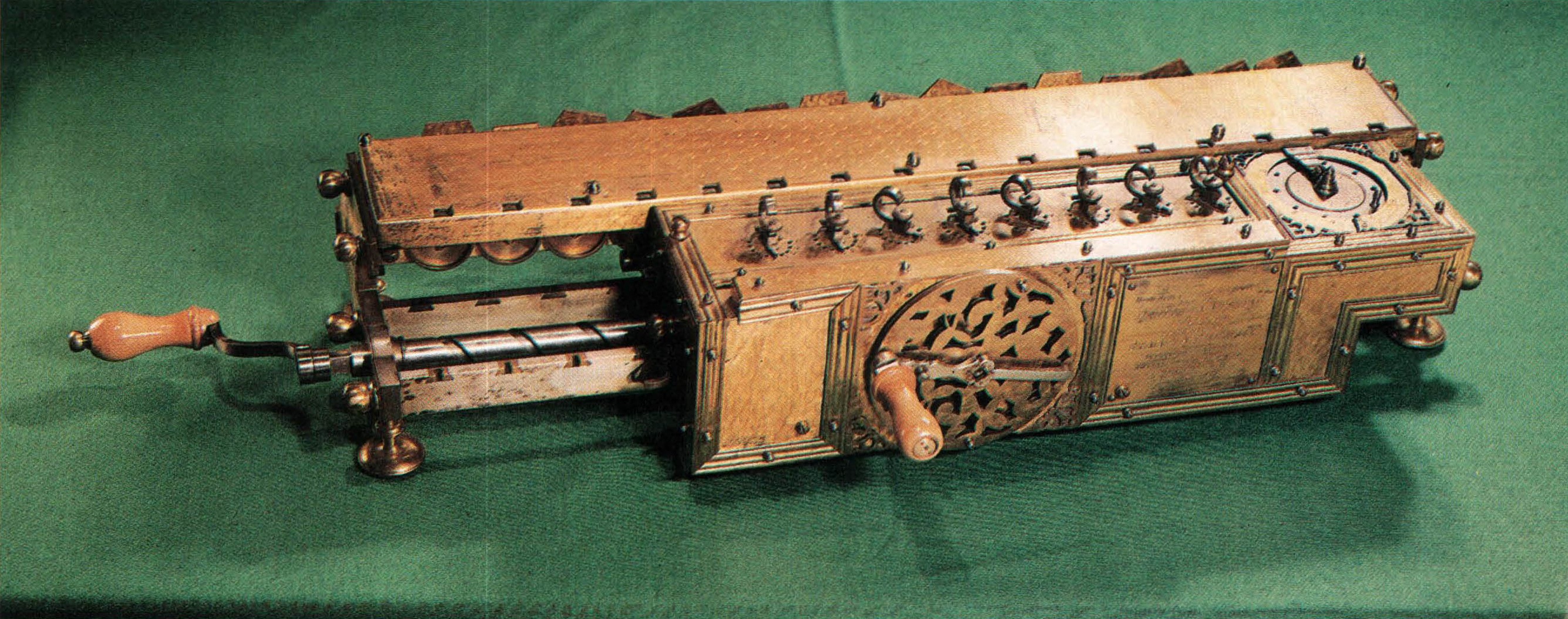 gottfried wilhelm leibniz calculating machine