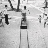 Please Walk on Here